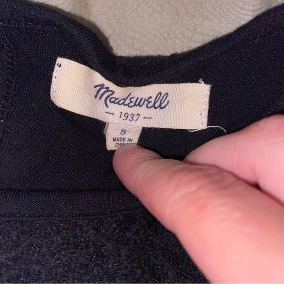 MADEWELL CROCHET SCALLOP EDGE TOP IN NAVY J CREW TRENDY BUSINESS CASUAL OFFICE - Picture 4 of 10